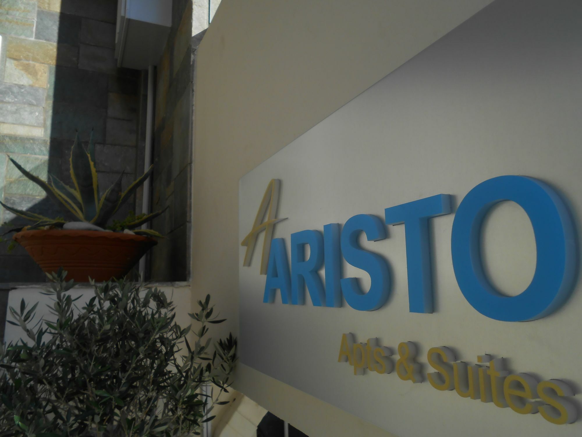 Aristo Apts แอร์ซอนิสซอส ภายนอก รูปภาพ